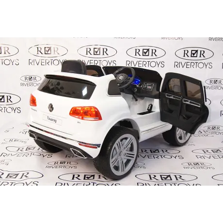 Электромобиль RiverToys VOLKSWAGEN TOUAREG White - Фото 12